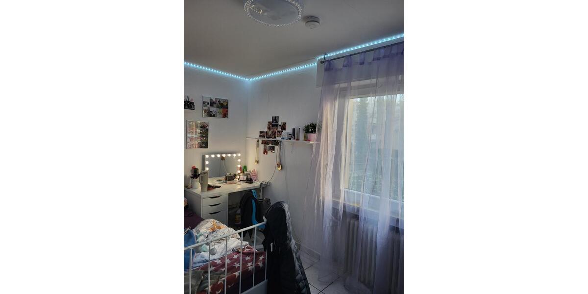 Etagenwohnung Bergheim Ahe - 3.5 Zimmer, 95 m&sup2;, 69.000&euro; | Angebot:25394786