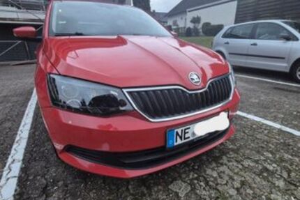Skoda Fabia 93.300 km 6.850 &euro; Dormagen 41542
