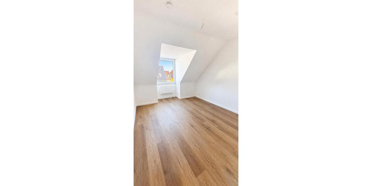 Dachgeschoßwohnung Frechen - 3 Zimmer, 57 m&sup2;, 219.000&euro; | Angebot:27270781