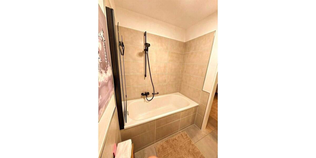 Etagenwohnung Krefeld Bockum - 2 Zimmer, 64 m&sup2;, 239.000&euro; | Angebot:25804147