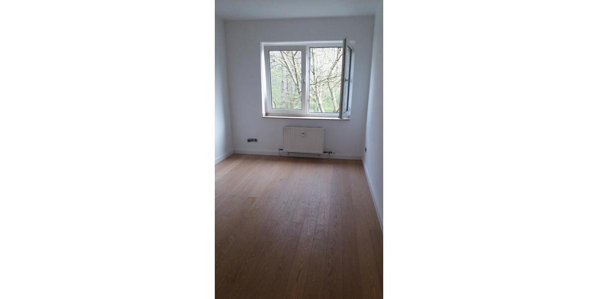 Etagenwohnung Mönchengladbach Nord - 1 Zimmer, 15 m&sup2;, 48.000&euro; | Angebot:26180551