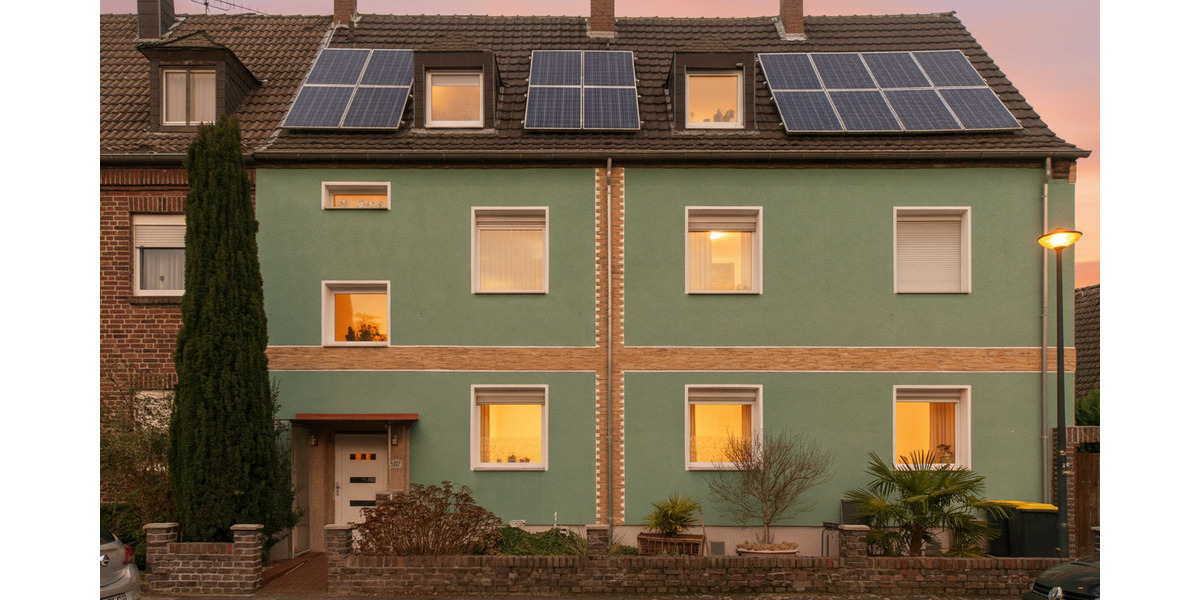 Einfamilienhaus Tönisvorst St. Tönis - 7 Zimmer, 224 m&sup2;, 359.000&euro; | Angebot:25691140