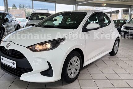 Toyota Yaris 83.000 km 12.800 &euro; Krefeld 47805