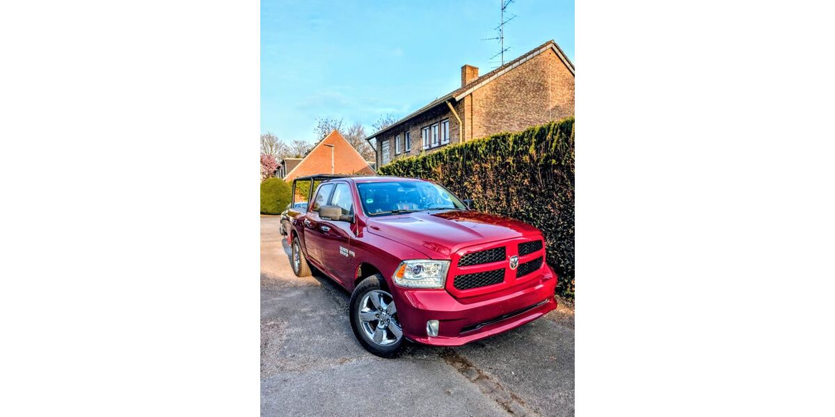 Dodge RAM 103.000 km 25.500 &euro; Viersen 41747