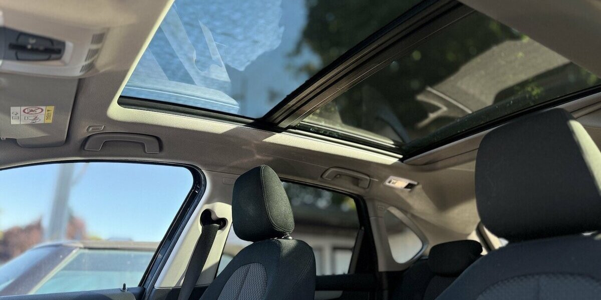 BMW 218 Active Tourer i / Advantage / PANO / Keyless 70.000 km 16.390 &euro; Mönchengladbach 41066