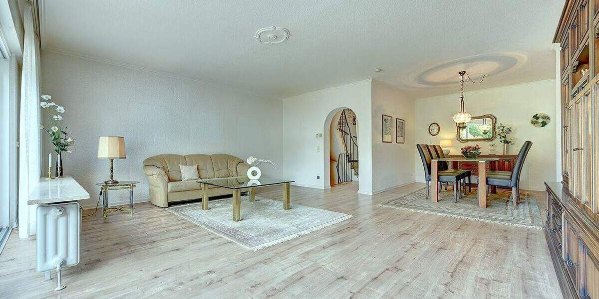 Reihenmittelhaus Düsseldorf Hubbelrath - 5 Zimmer, 124 m&sup2;, 549.000&euro; | Angebot:25744332