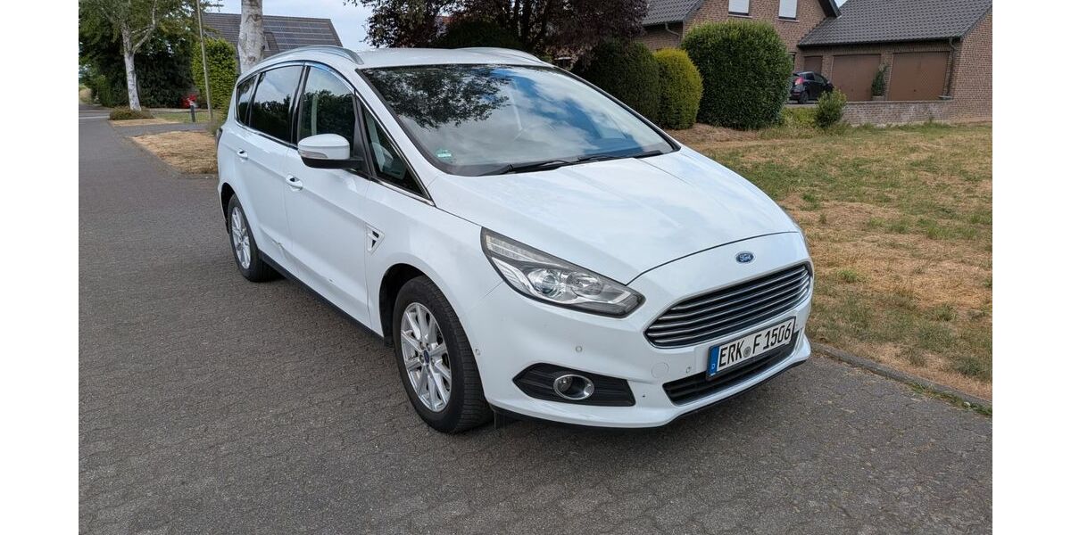 Ford S-Max 100.444 km 11.490 &euro; Erkelenz 41812
