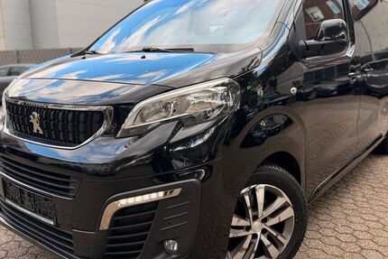 Peugeot Traveller 195.000 km 13.999 &euro; Düsseldorf 40233