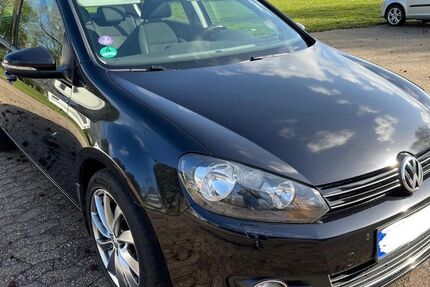 VW Golf 196.300 km 5.300 &euro; Grevenbroich 41515