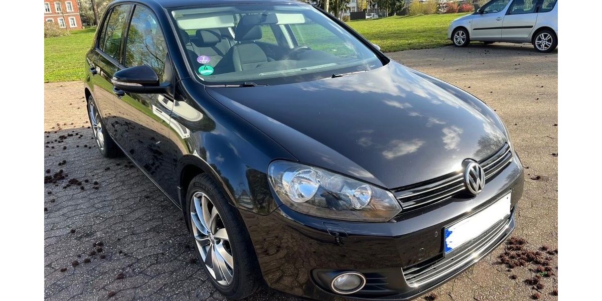 VW Golf 196.300 km 5.300 &euro; Grevenbroich 41515