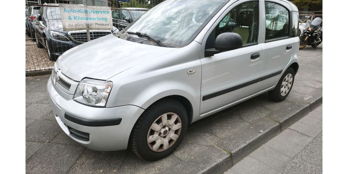 Fiat Panda 102.000 km 4.500 &euro; Mönchengladbach - Odenkirchen 41199