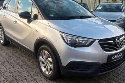 Opel Crossland (X) 111.000 km 5.699 &euro; Mönchengladbach 41063