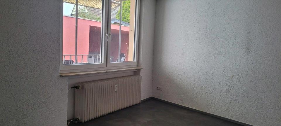 Erdgeschoßwohnung Bergheim Auenheim - 2 Zimmer, 45 m&sup2;, 700&euro; | Angebot:25981106