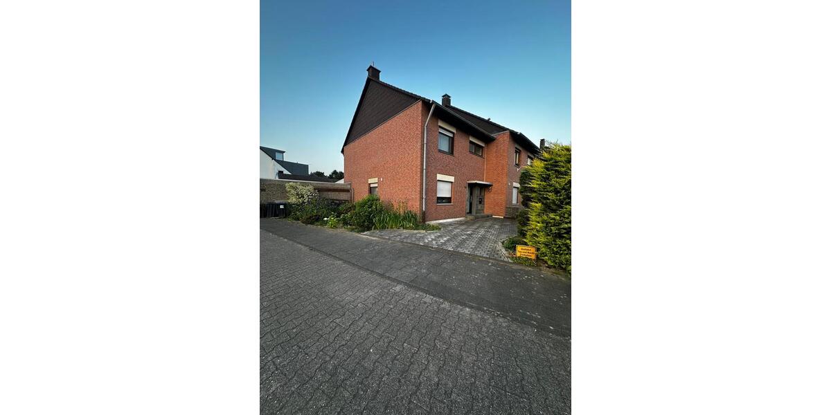 Reihenhaus Mönchengladbach West - 410.000&euro; | Angebot:27281385