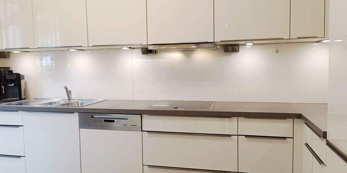 Mehrfamilienhaus, Wohnhaus Mönchengladbach-Wickrath Wickrath - 6 Zimmer, 124 m&sup2;, 368.000&euro; | Angebot:25744860