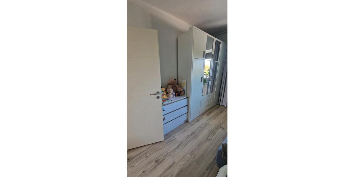 Etagenwohnung Neuss Furth-Mitte - 3 Zimmer, 68 m&sup2;, 259.000&euro; | Angebot:26997623