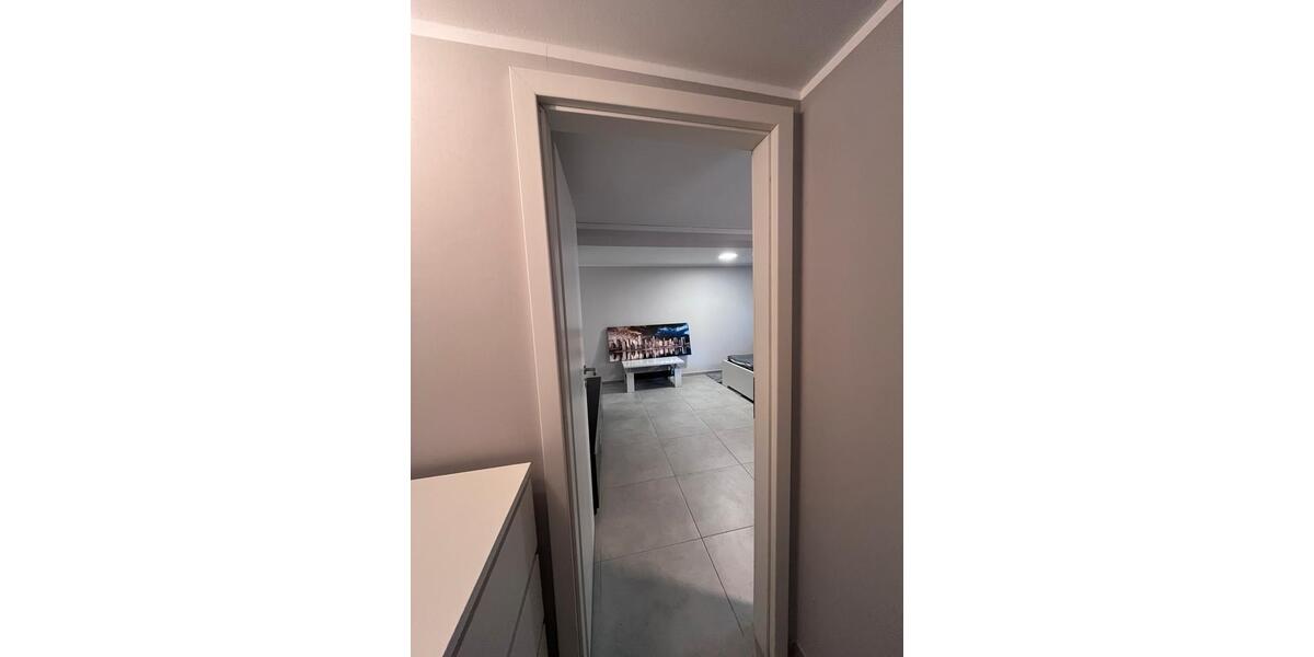 Etagenwohnung Düsseldorf Stadtbezirk 8 - 1 Zimmer, 40 m&sup2;, 850&euro; | Angebot:25418921