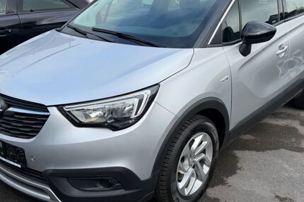 Opel Crossland (X) 101.297 km 8.450 &euro; Düsseldorf 40231