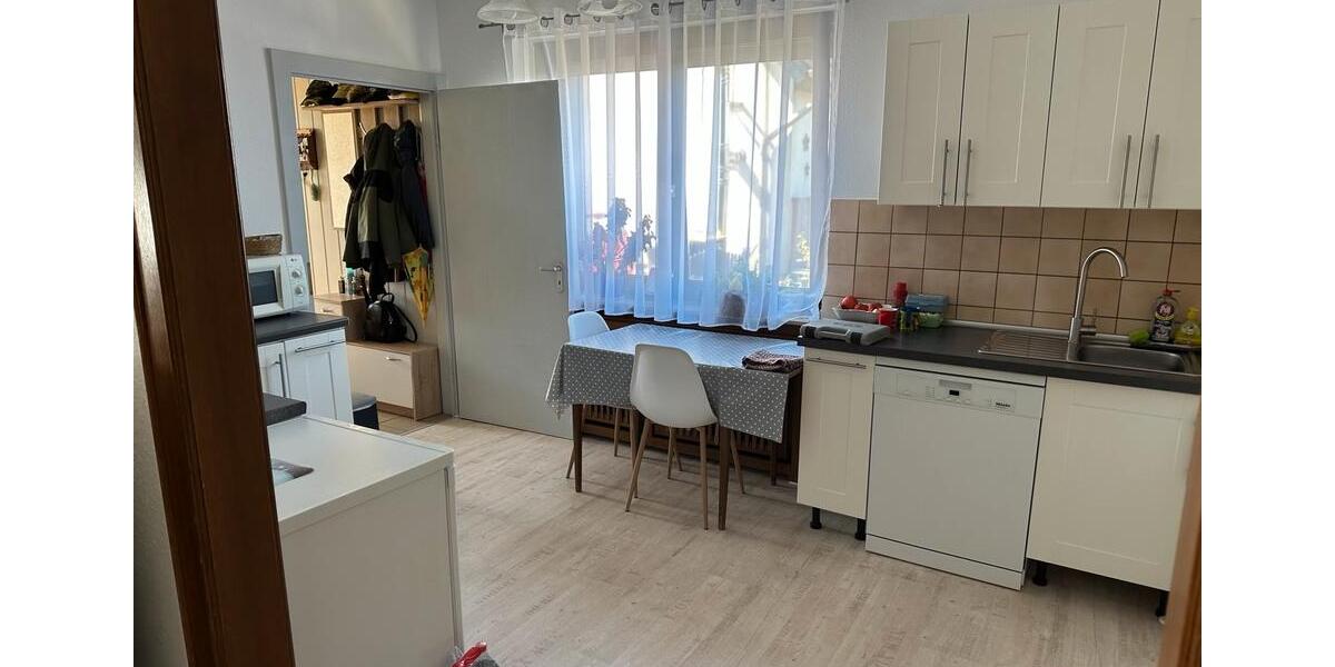 Erdgeschoßwohnung Korschenbroich - 2 Zimmer, 90 m&sup2;, 900&euro; | Angebot:26265930