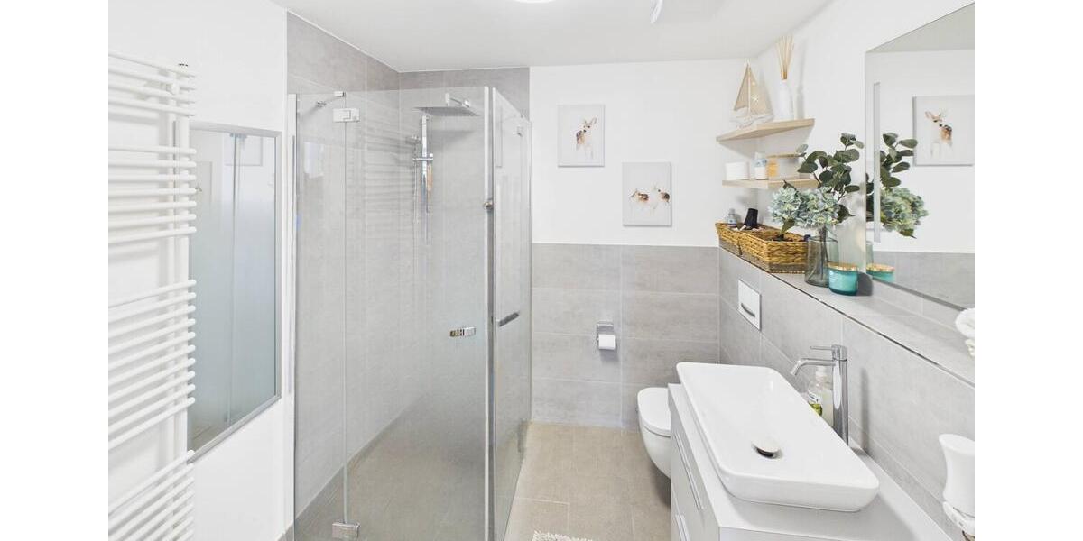 Dachgeschoßwohnung Pulheim - 4 Zimmer, 155 m&sup2;, 2.150&euro; | Angebot:26266804