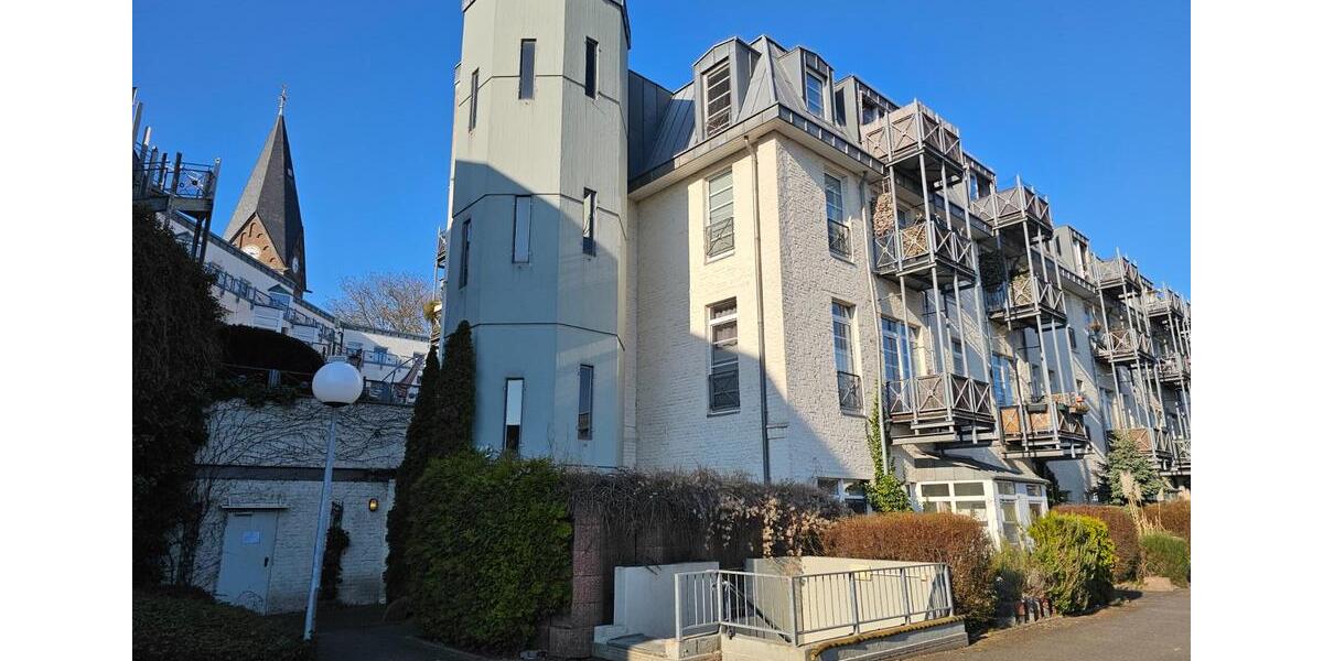 Dachgeschoßwohnung Frechen - 4 Zimmer, 94 m&sup2;, 425.000&euro; | Angebot:25772336