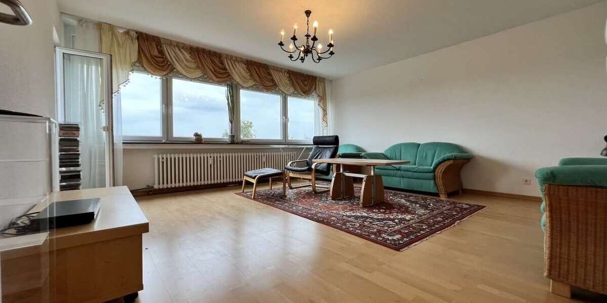 Wohnung zum Kaufen in Grevenbroich 159.000 € 88 m² - Etagenwohnung Grevenbroich Hemmerden | Angebot:16908626