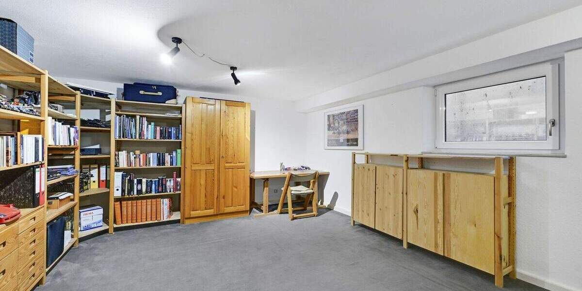 Einfamilienhaus Kaarst Vorst - 8 Zimmer, 272 m&sup2;, 849.000&euro; | Angebot:25694672