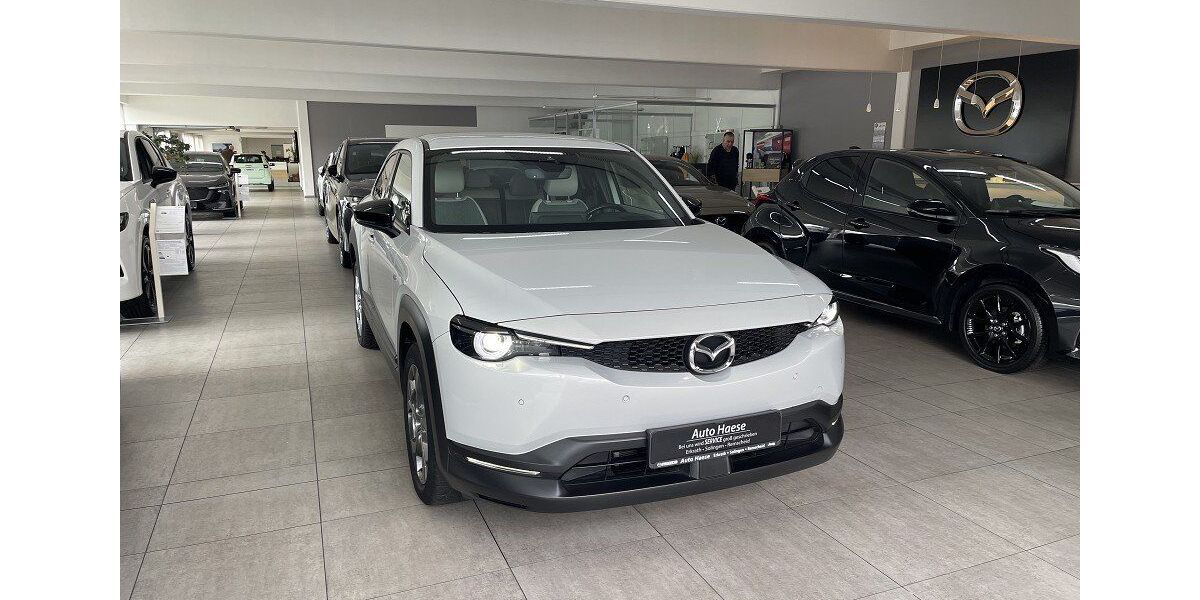 Mazda MX-30 27.356 km 18.990 &euro; Erkrath 40699