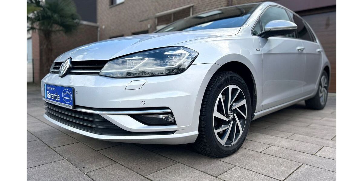 VW Golf 113.000 km 16.800 &euro; Mönchengladbach - Odenkirchen 41199