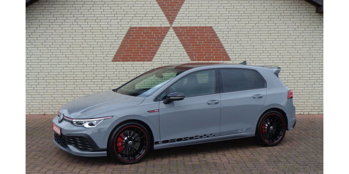 VW Golf 1.800 km 46.990 &euro; Wegberg 41844