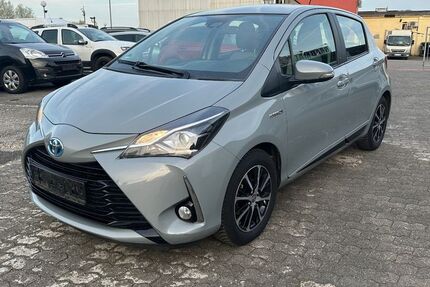 Toyota Yaris 95.000 km 10.990 &euro; Neuss 41469