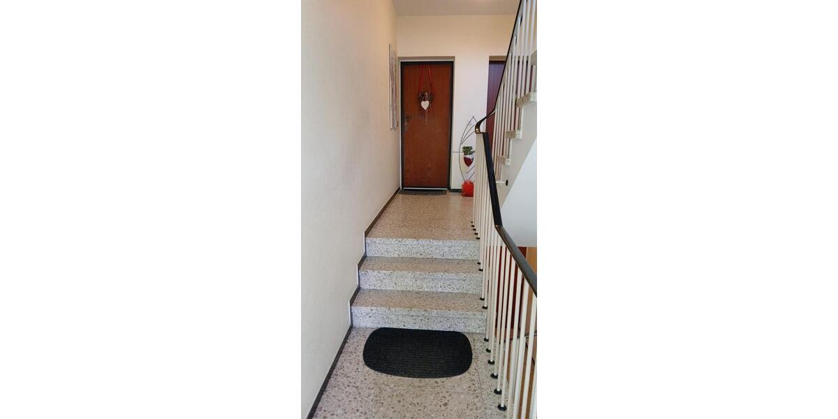 Erdgeschoßwohnung Krefeld Gellep-Stratum - 3 Zimmer, 70 m&sup2;, 235.000&euro; | Angebot:26124180