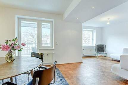 Wohnung Düsseldorf / Derendorf Derendorf - 3 Zimmer, 100 m&sup2;, 670.000&euro; | Angebot:25687725