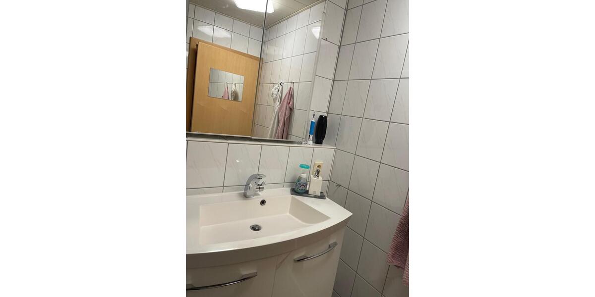 Etagenwohnung Dormagen Hackenbroich - 3 Zimmer, 78 m&sup2;, 189.000&euro; | Angebot:26102298