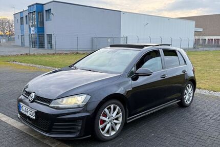 VW Golf 205.000 km 13.500 &euro; Mönchengladbach 41063