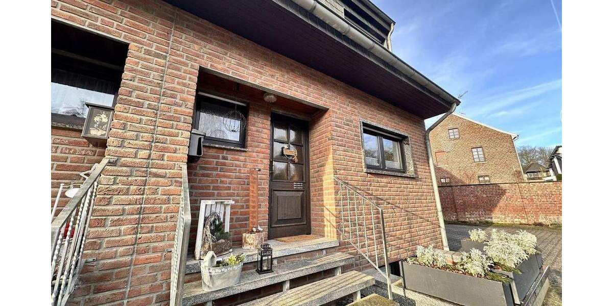 Doppelhaushälfte Schwalmtal Lüttelforst - 5 Zimmer, 100 m&sup2;, 349.000&euro; | Angebot:25743273