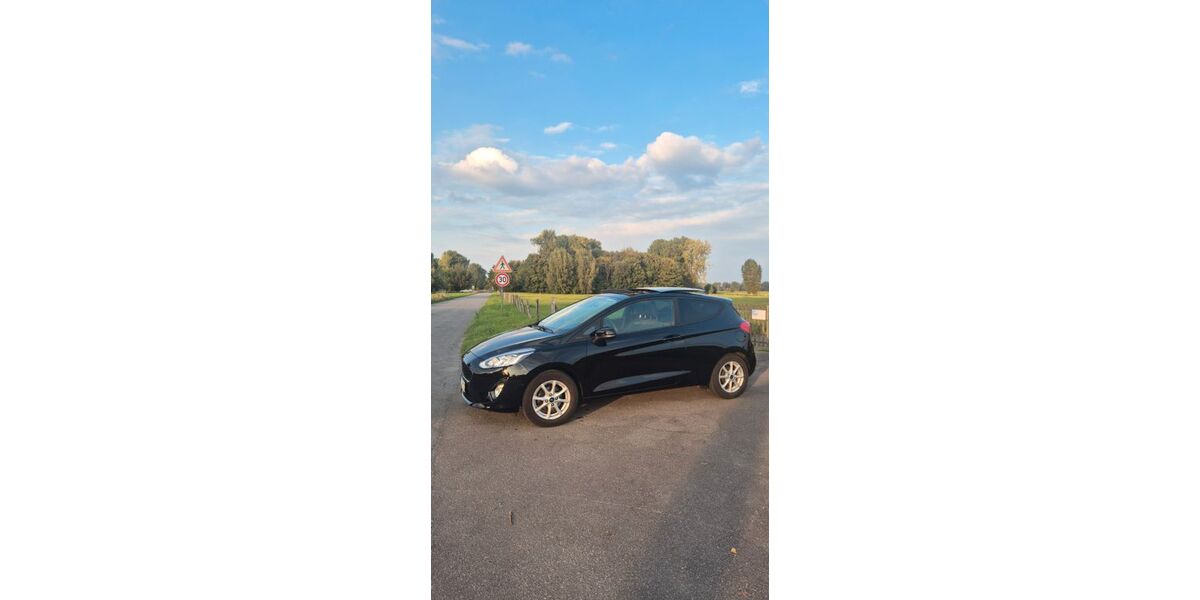 Ford Fiesta 73.000 km 8.700 &euro; Düsseldorf 40223
