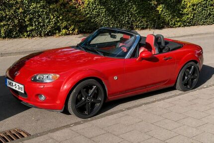 Mazda MX-5 150.000 km 10.900 &euro; Düsseldorf 40625
