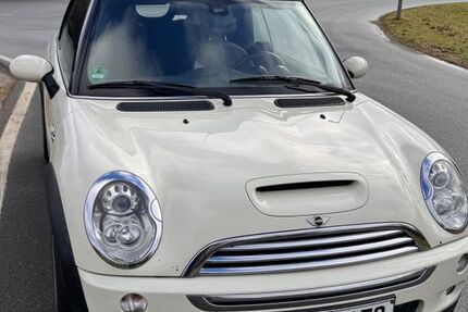 Mini Cooper S Cabrio 98.000 km 8.900 &euro; Ratingen 40885