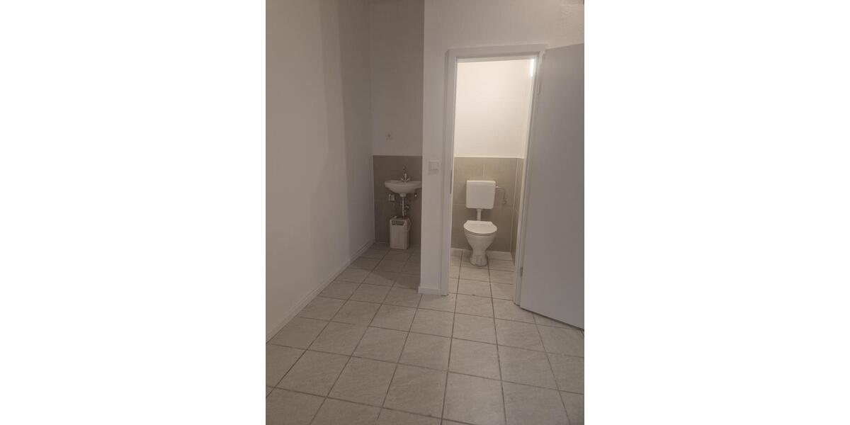 Gewerbeobjekt Leverkusen - 1.400&euro; | Angebot:21877425