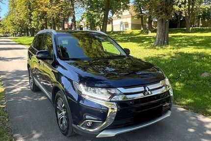 Mitsubishi Outlander 173.883 km 12.500 &euro; Pulheim 50259