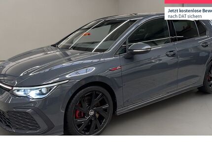 VW Golf 33.921 km 29.929 &euro; Krefeld 47805