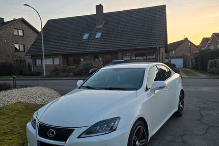 Lexus IS 220 240.000 km 5.500 &euro; Mönchengladbach 41065