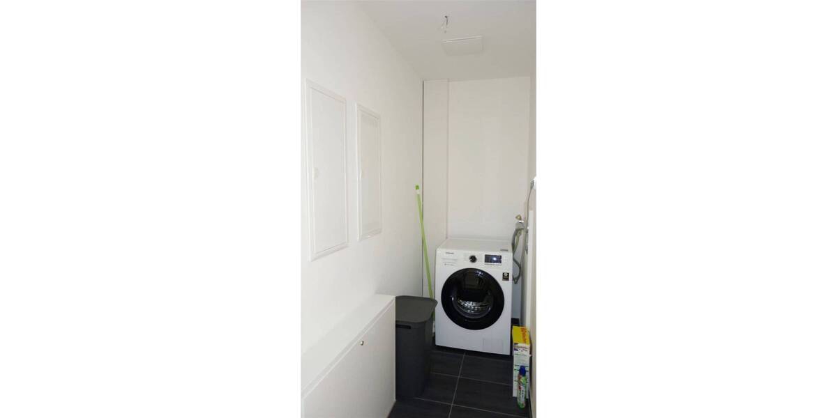 Etagenwohnung Mönchengladbach Stadtmitte - 3 Zimmer, 90 m&sup2;, 1.199&euro; | Angebot:26128795