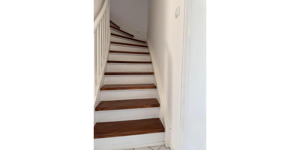 Maisonettenwohnung Düsseldorf Pempelfort - 3 Zimmer, 75 m&sup2;, 1.200&euro; | Angebot:26301692