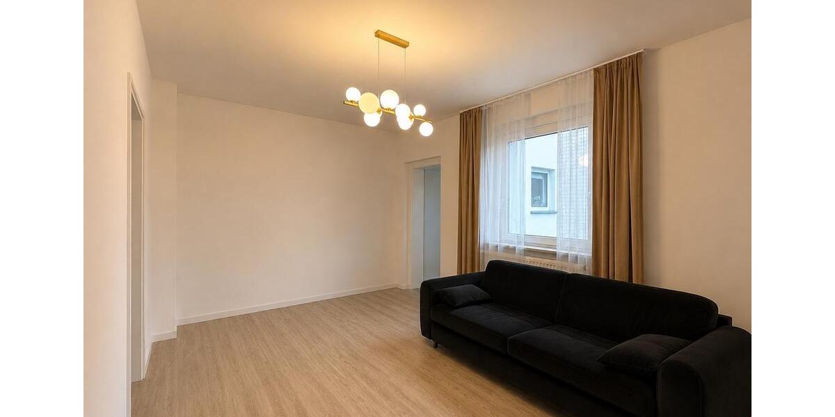 Erdgeschoßwohnung Grevenbroich - 3 Zimmer, 82 m&sup2;, 1.000&euro; | Angebot:26582055