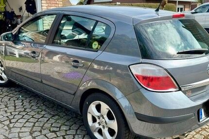 Opel Astra 127.509 km 2.100 &euro; Bedburg 50181