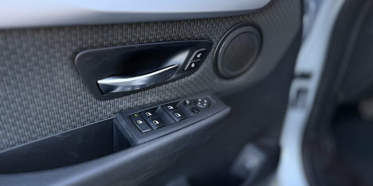 BMW 218 Active Tourer Automatik / PANO / LED / 1.Hd 65.000 km 15.900 &euro; Mönchengladbach 41066