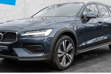 Volvo V60 Cross Country 19.940 km 37.450 &euro; Düsseldorf 40474
