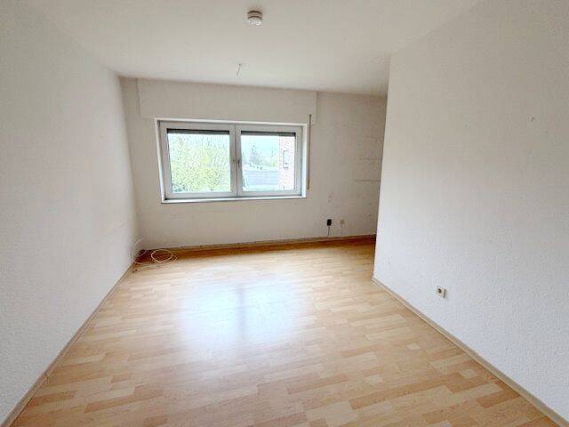 Etagenwohnung Mönchengladbach Beltinghoven - 4 Zimmer, 109 m&sup2;, 189.000&euro; | Angebot:26220536